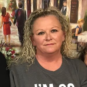 Meet your Posher, Lori